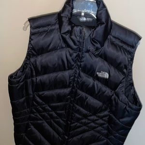 North face puffy vest